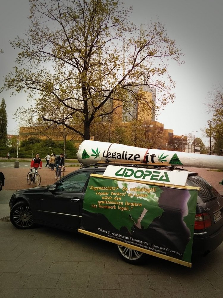 germany marijuana march18.jpg