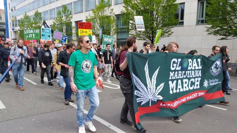 germany marijuana march19.jpg