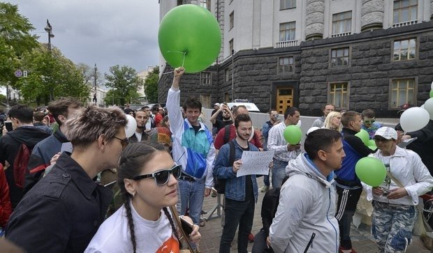 marijuana march kiev10.jpeg