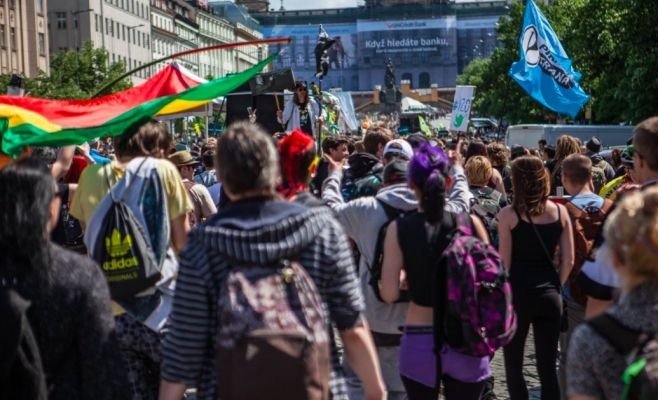 million marijuana march praha3.jpg