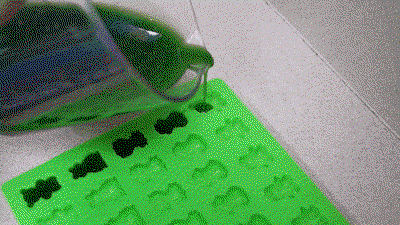 03.gif