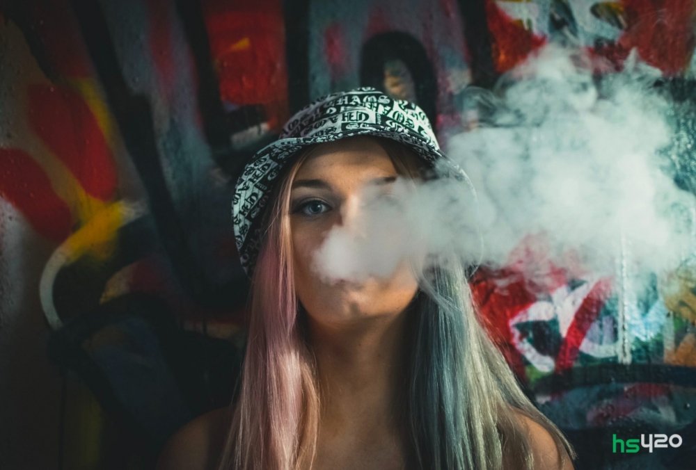 cannabis-teen-smoke (1).jpg