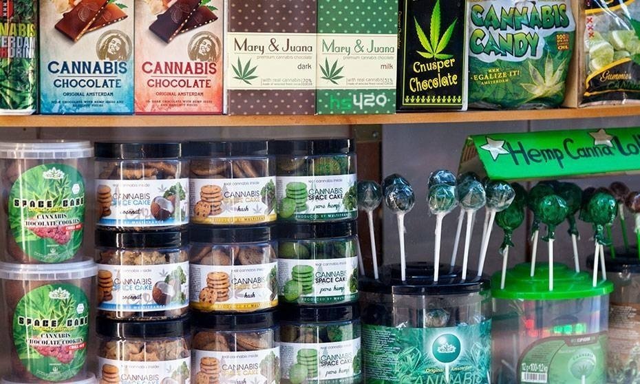 cannabis-edibles (1).jpg