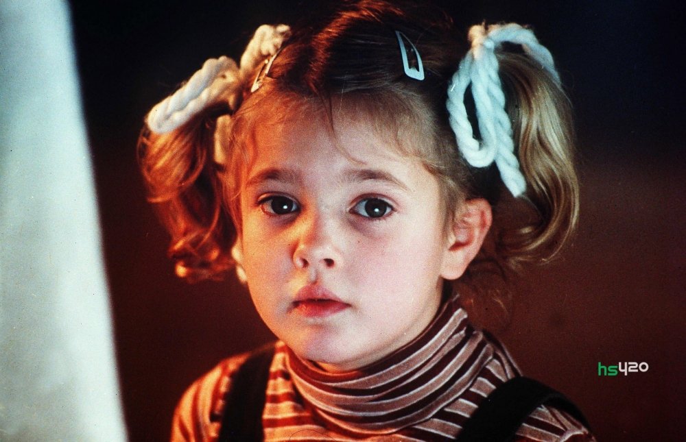 drew-barrymore-childhood-2.jpg