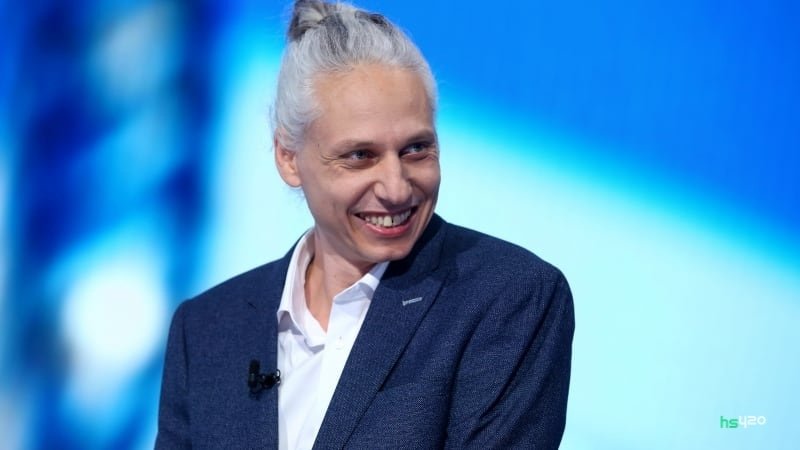 robert-veverka (1).jpg