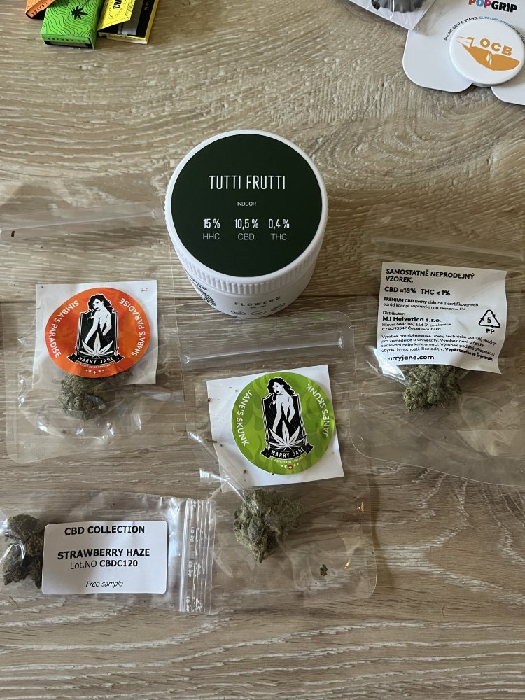 31A8BCB5-F6F6-43B0-85E8-126547045A7F.thumb.jpeg.c31836f0beb1ae5796e8a481f20abd88.jpeg
