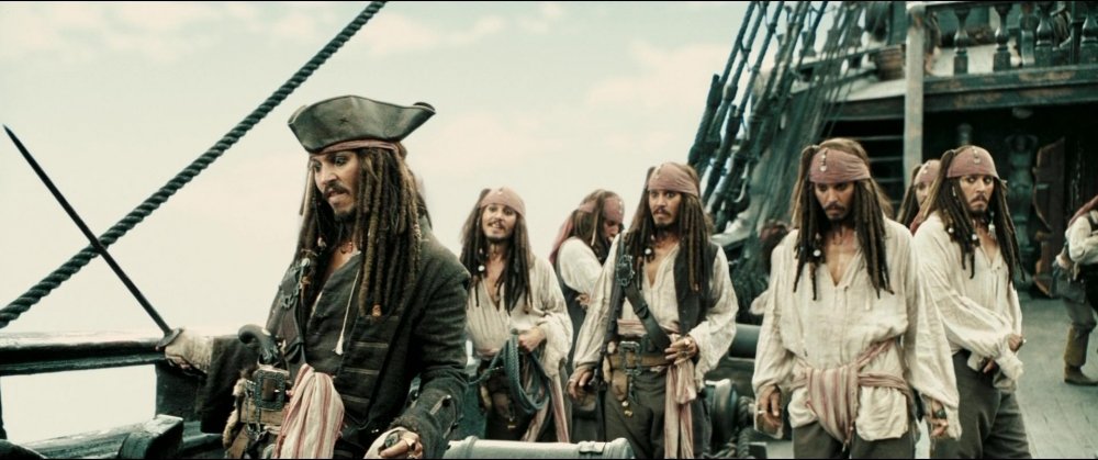 Piratas_del_Caribe_En_el_fin_del_mundo-686678150-large.thumb.jpg.dd0dd5c9be43a84aa74e29e638914ac3.jpg