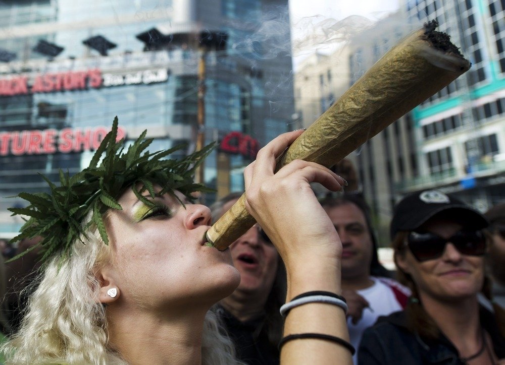 adults-cannabis.jpg