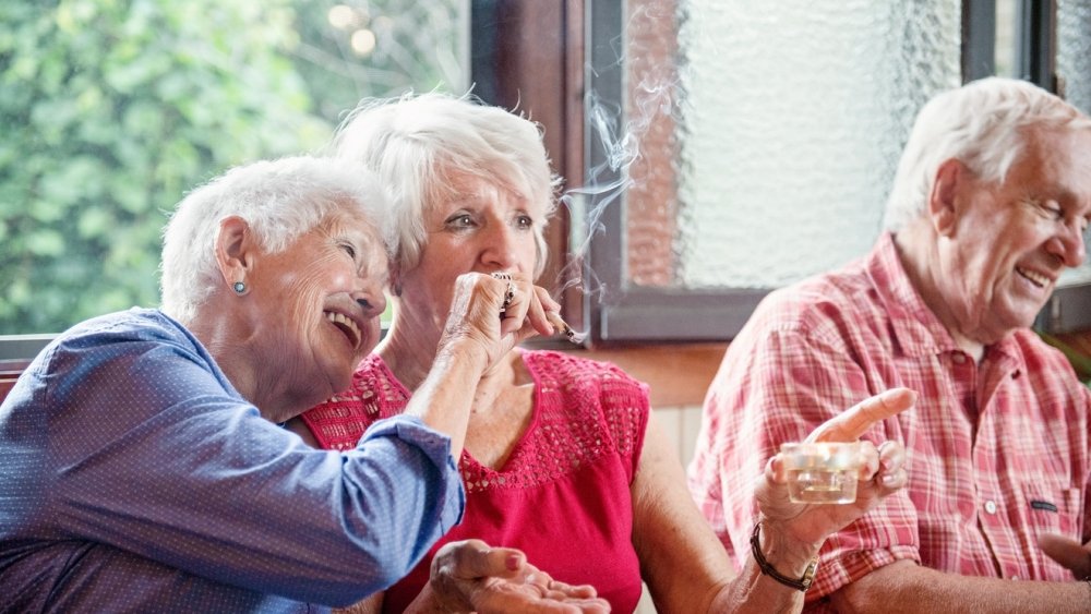 cannabis-senior-citizens.jpg