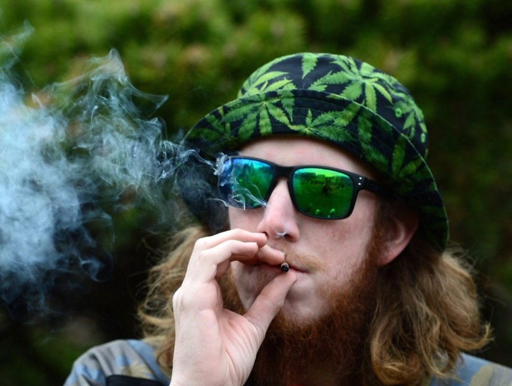cannabis-smoke-man.jpg