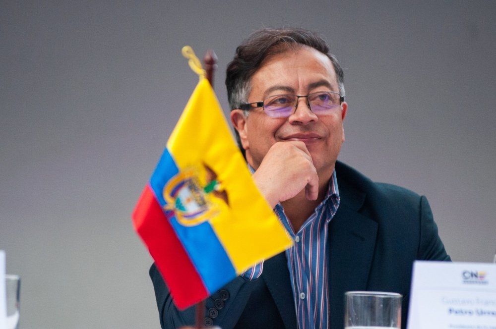 gustavo-petro.jpg
