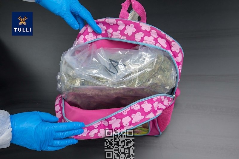 finland-cannabis-found-ruchsacks.jpg