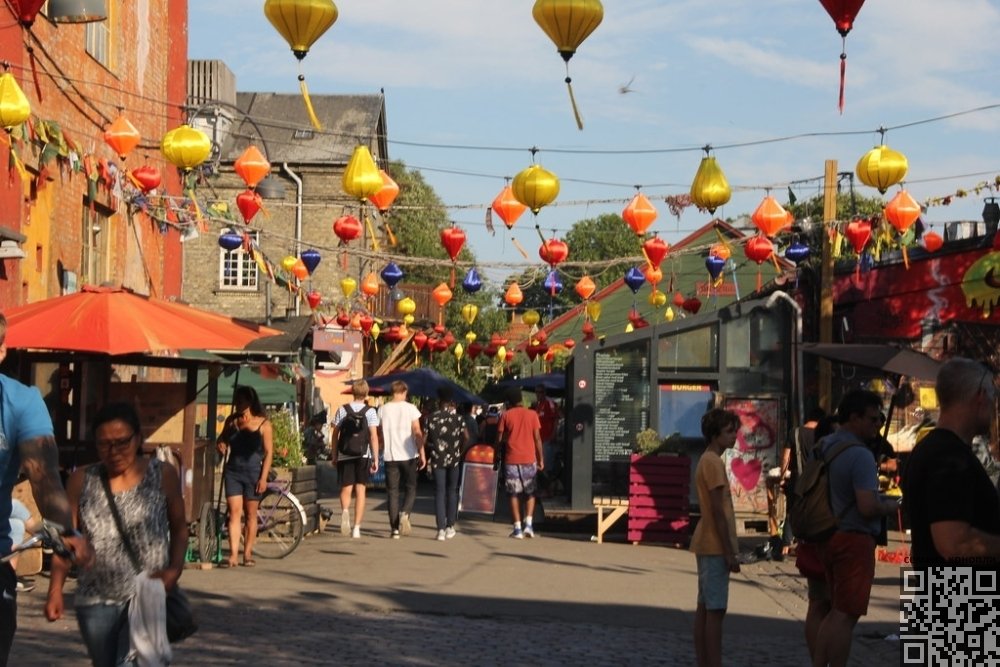 christiania-pusher-street.jpg