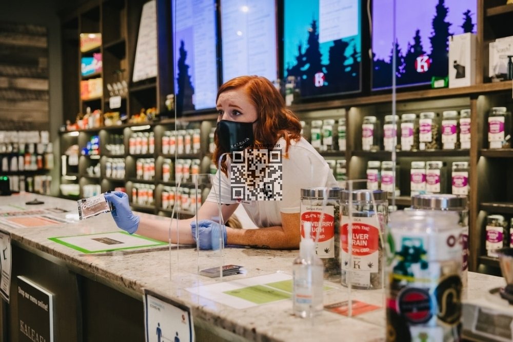 cannabis-dispensary-canada.jpeg