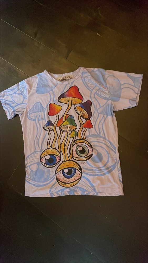 t-shirt.jpg