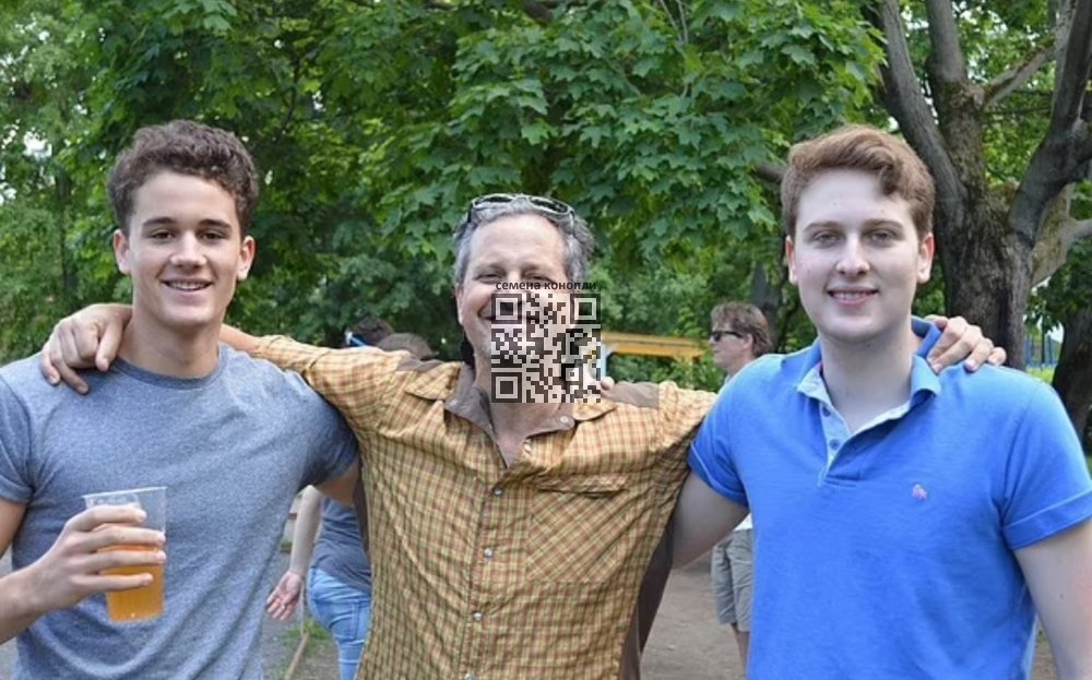 marc-fogel-sons.jpg