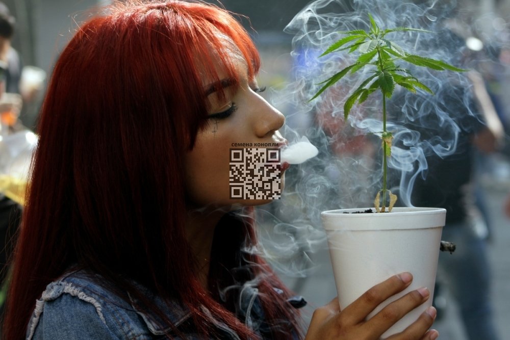 cannabis-smoke-woman.jpg