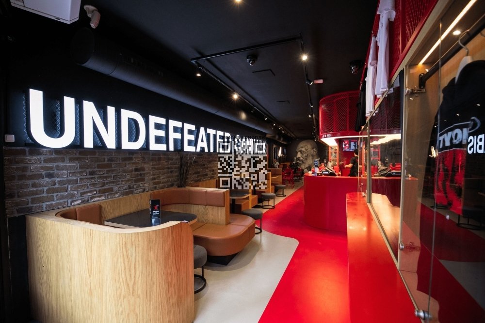 tyson -coffeeshop-amsterdam.jpg