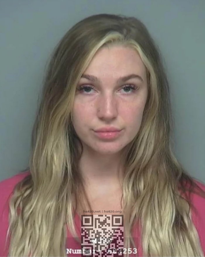 kendra-sunderland-mugshot.jpg