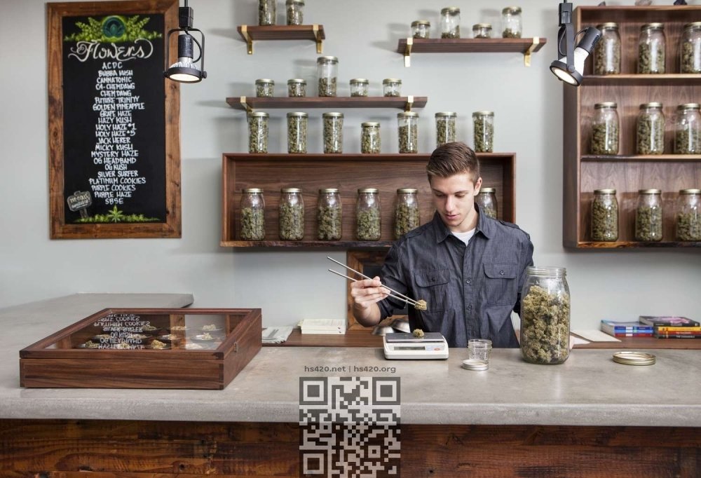 canada-cannabis-dispensary.jpg