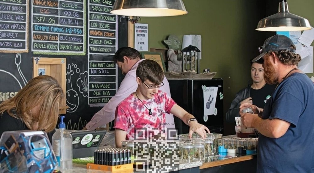 cannabis-dispensary-us.jpg