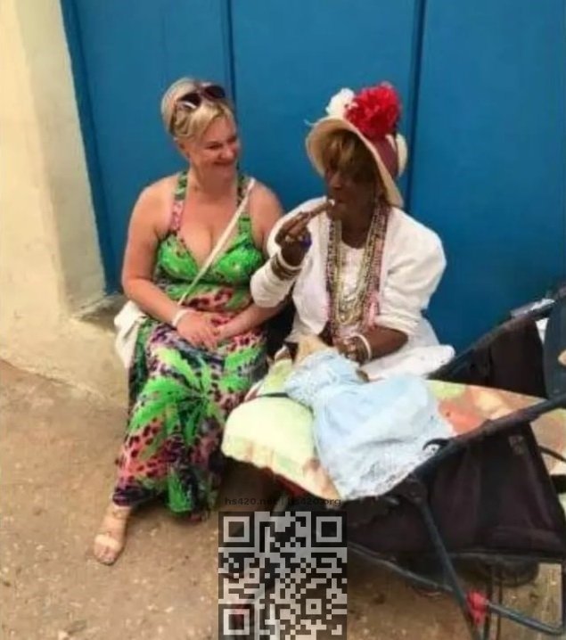 kizilova-cannabis-dress.jpg
