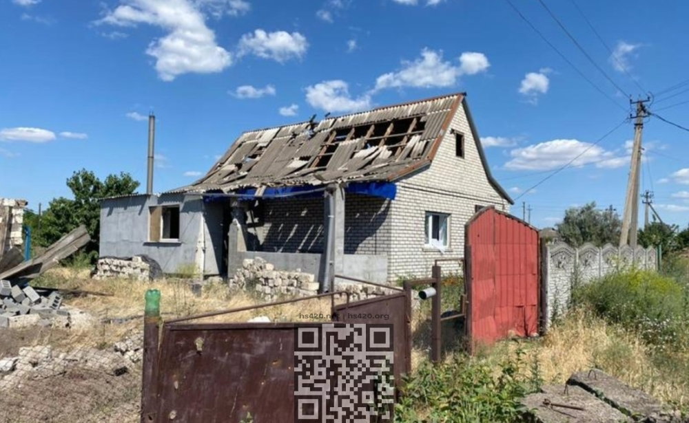 novovorontsovka-destroyed-house.jpg
