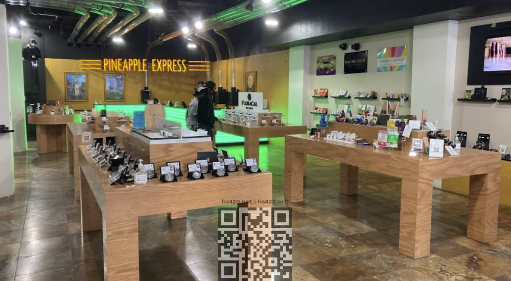 cannabis-dispensary-pineapple-express.png