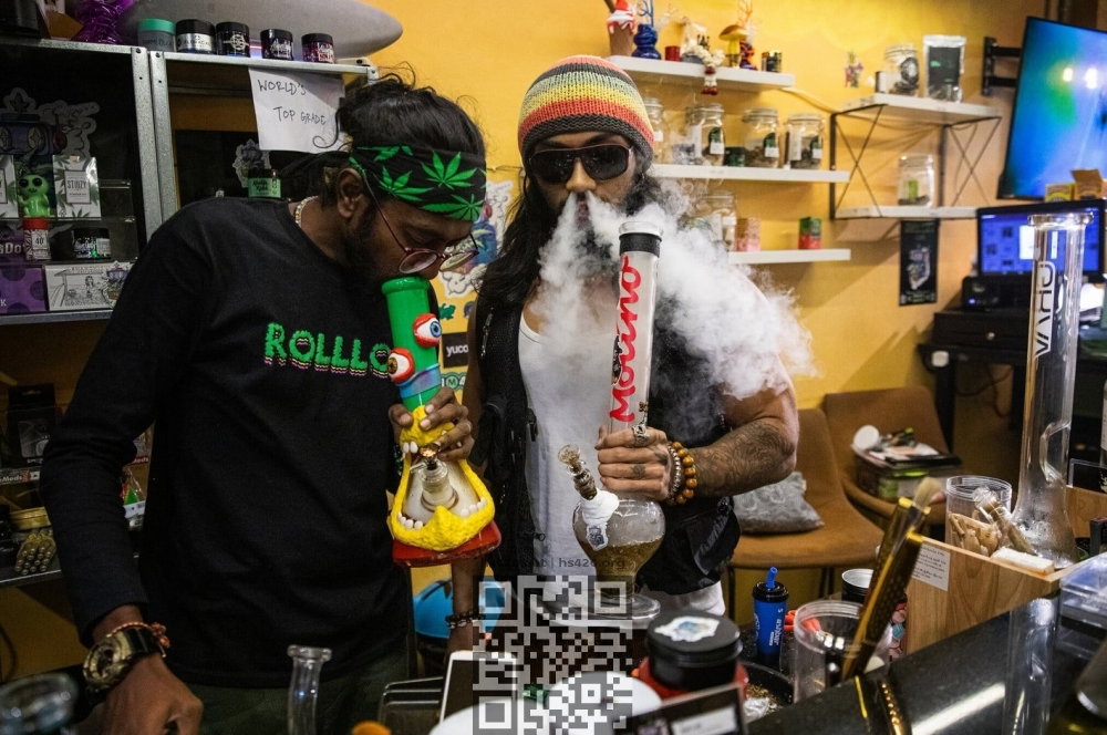 thailand-cannabis-dispensary.jpg