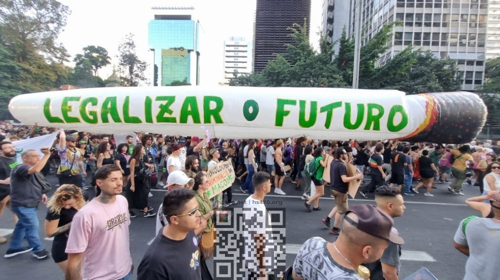 cannabis-march-brazil.jpg