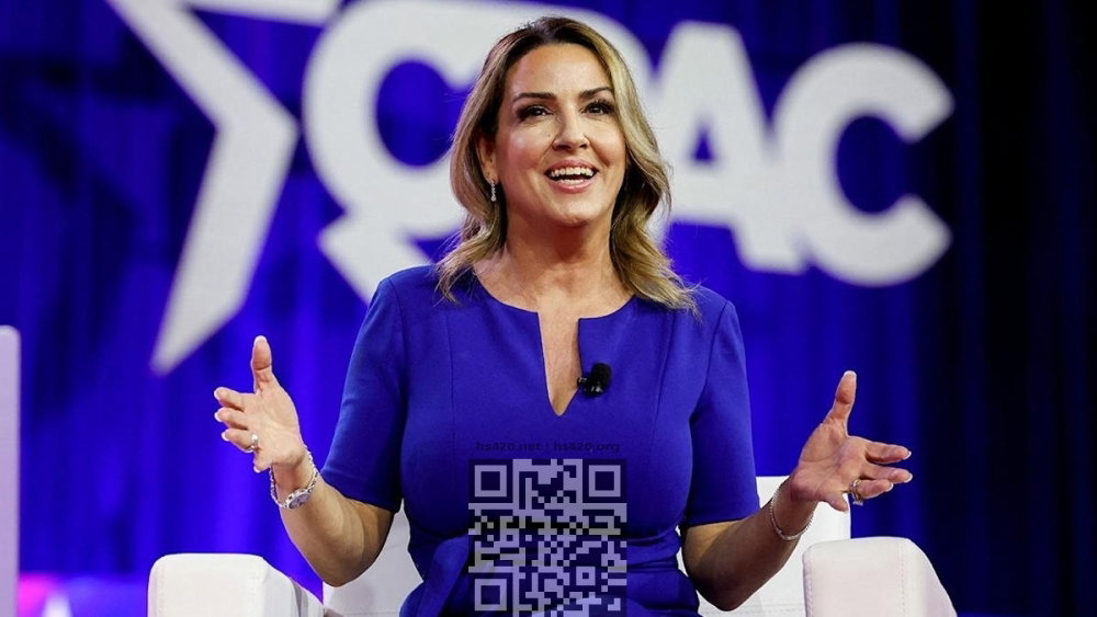 sara-carter.jpg