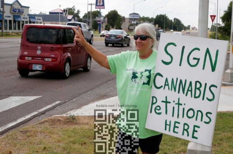 us-petition-activist.jpg