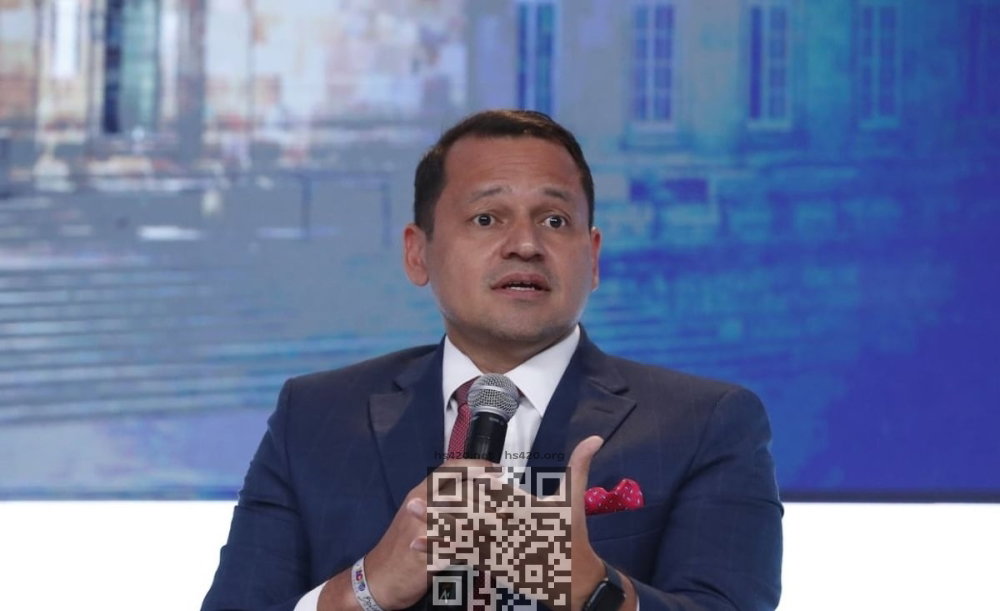 alejandro-ocampo.jpg