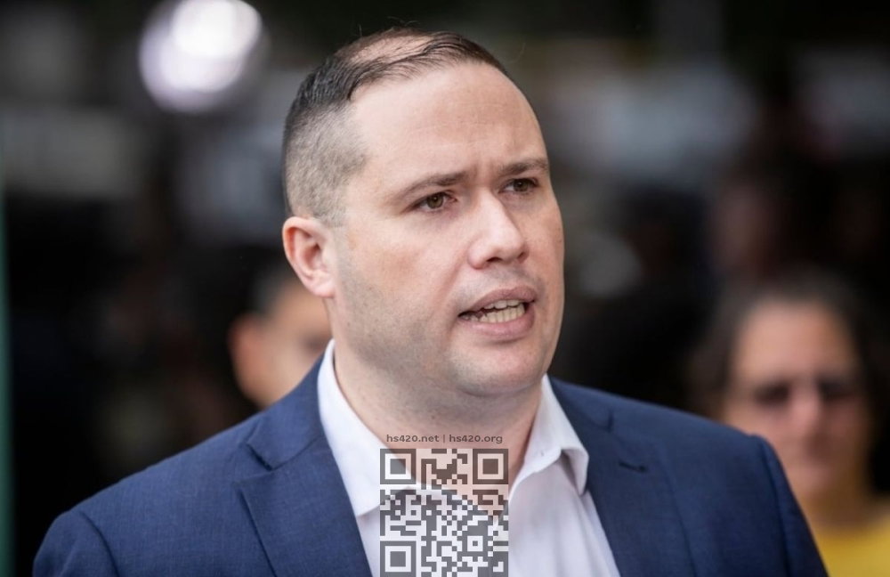 paul-finch.jpg