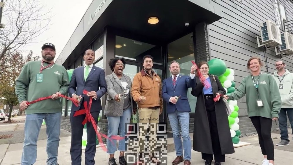green-comfort-dispensary-opening.jpg