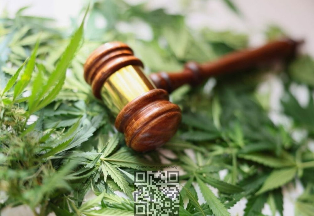 cannabis-reclassification.jpg