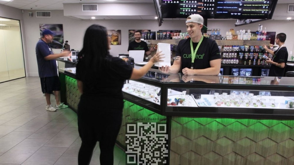 curaleaf-dispensary.jpg