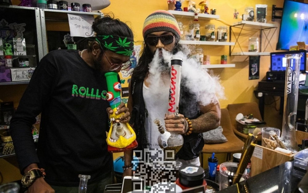 thailand-cannabis-dispensary.jpg