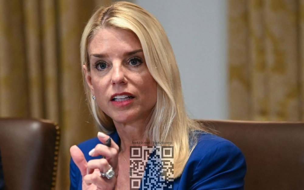 pam-bondi.jpg