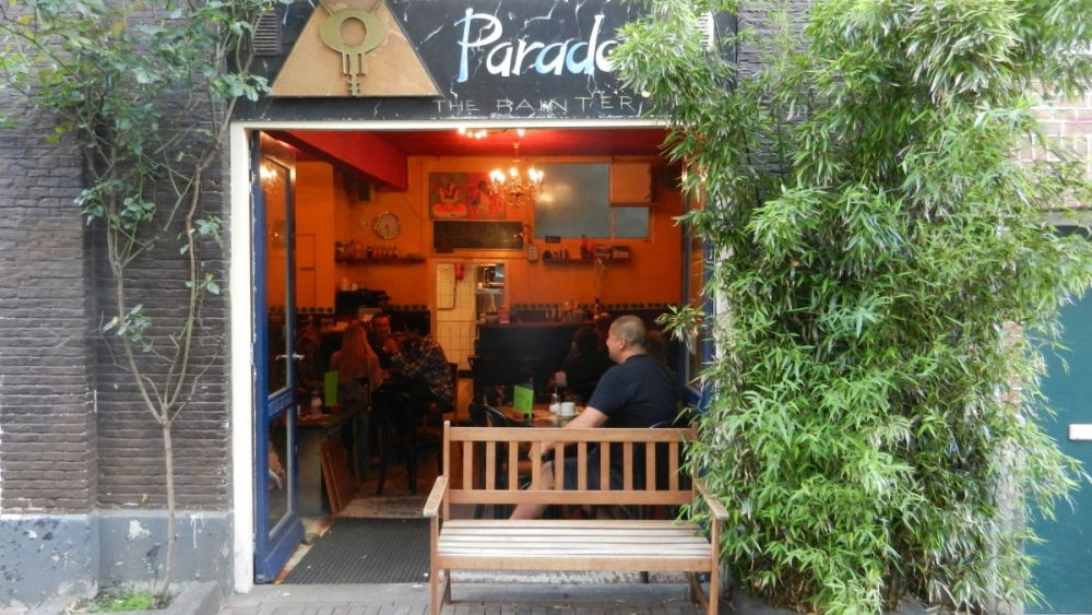 amsterdam-coffeeshop.jpg